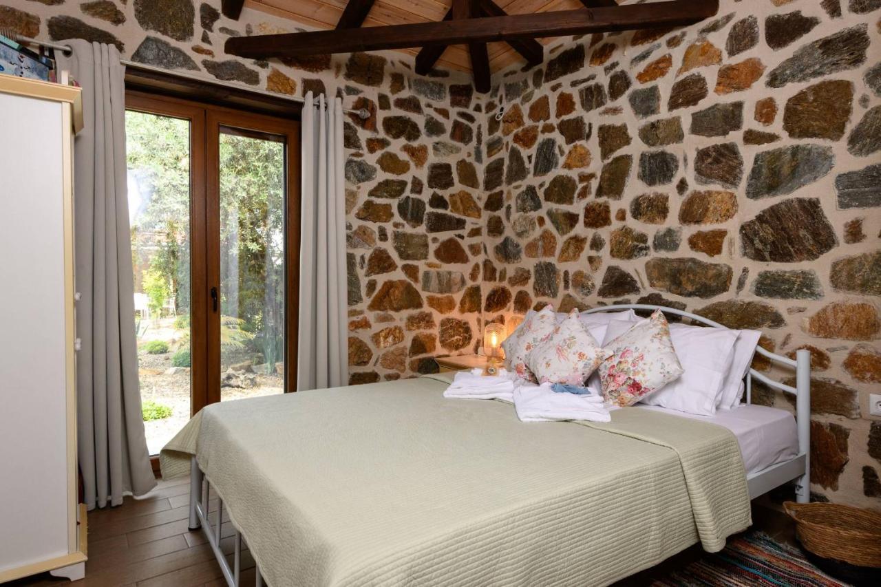 Willa Eleni'S Stone House Skala Potamia  Zewnętrze zdjęcie