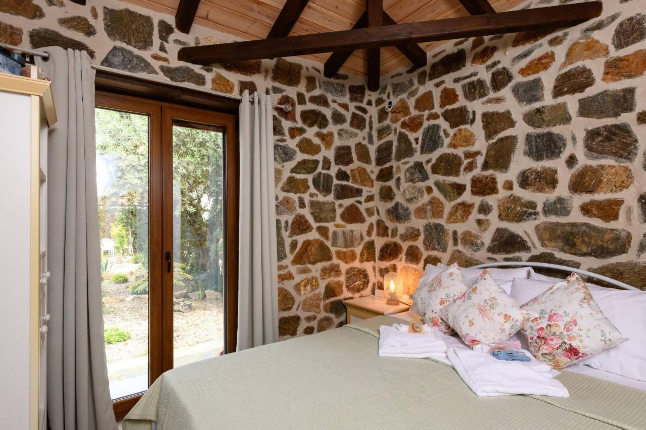 Willa Eleni'S Stone House Skala Potamia  Zewnętrze zdjęcie